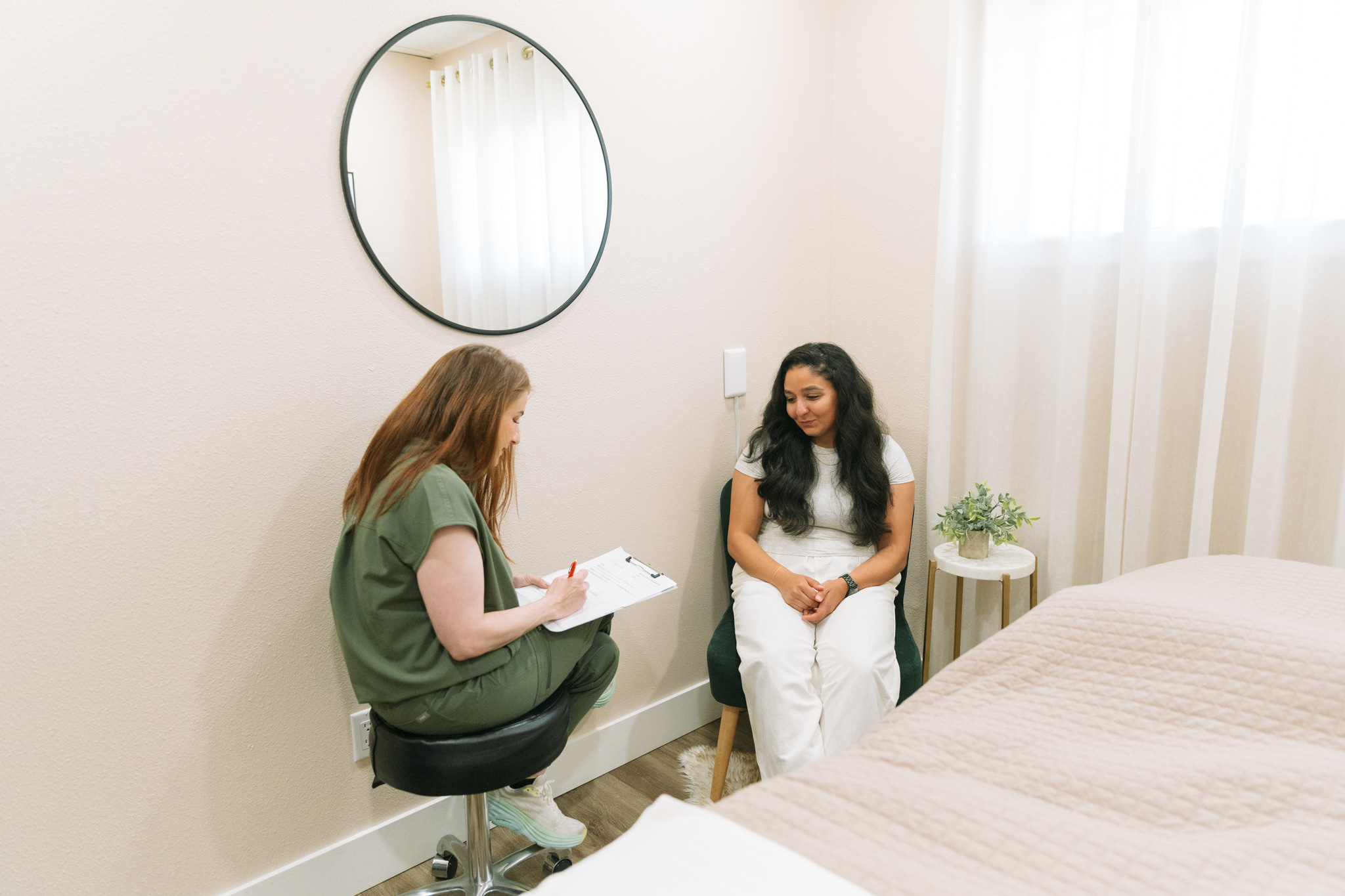 Consultation at Honey Rose Aesthetics Puyallup Washington
